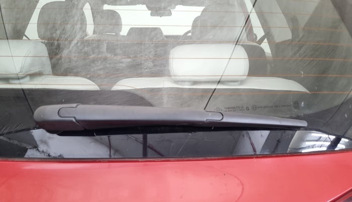 2022 Mahindra XUV700 AX 7 LUXURY P AT 7 STR, Petrol, Automatic, 55,480 km, Rear Wiper