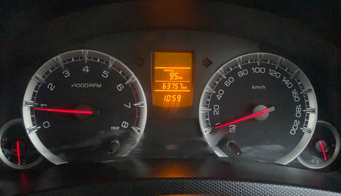 2015 Maruti Swift Dzire VXI, Petrol, Manual, 63,718 km, Odometer Image