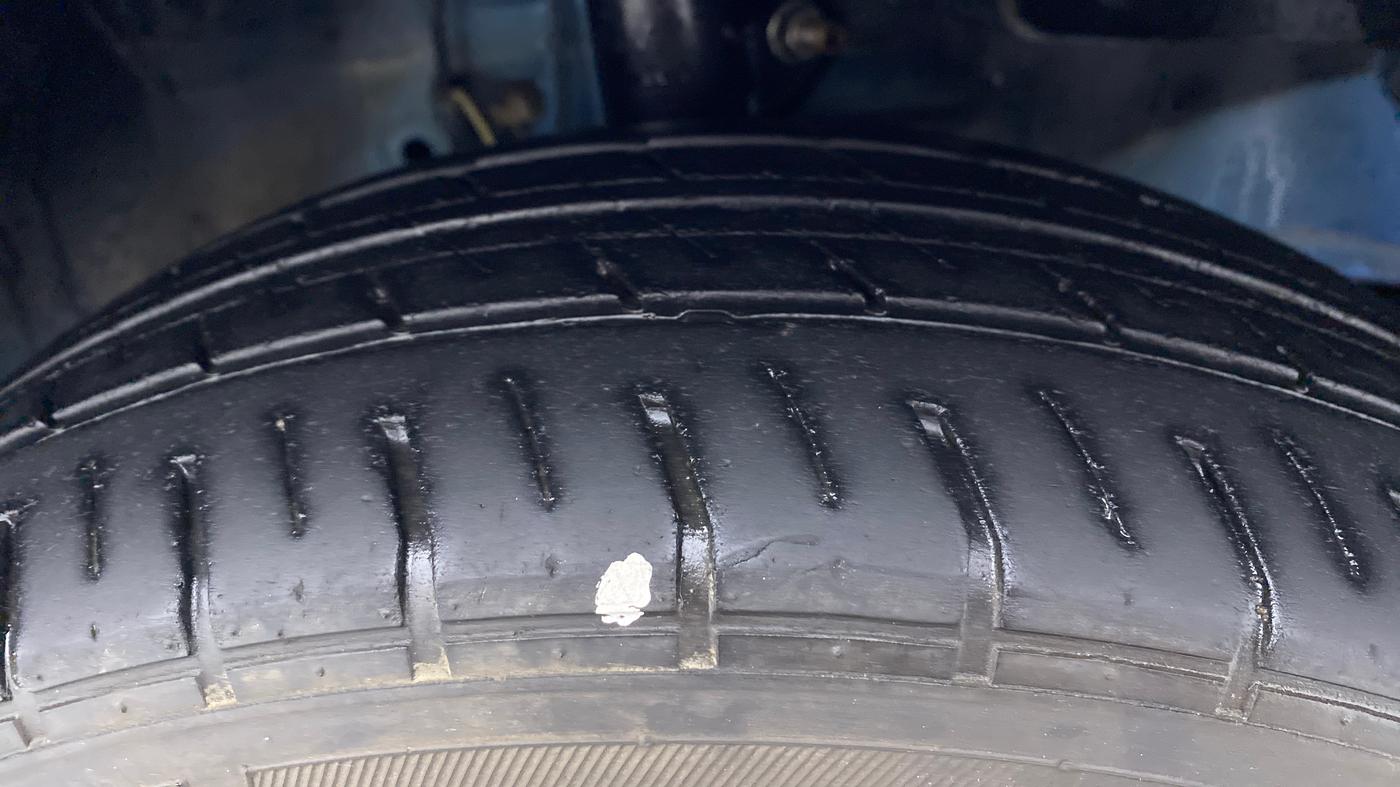 2012 Honda Brio 1.2 V MT I VTEC, Petrol, Manual, 58,044 km, Right Front Tyre Tread