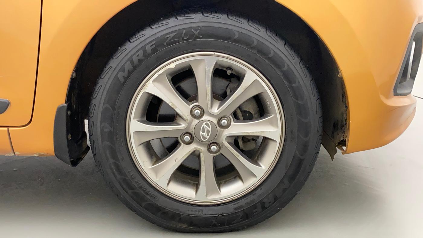 2015 Hyundai Grand i10 ASTA 1.2 KAPPA VTVT, Petrol, Manual, 83,738 km, Right Front Wheel