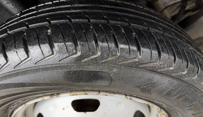 2019 Datsun Redi Go A, Petrol, Manual, 34,061 km, Right Rear Tyre Tread