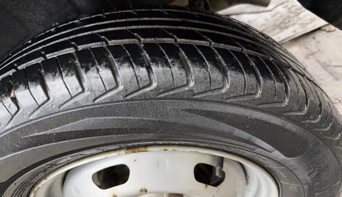 2019 Datsun Redi Go A, Petrol, Manual, 34,061 km, Left Rear Tyre Tread