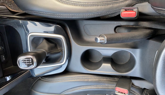 2020 KIA SELTOS HTK PLUS 1.5, Petrol, Manual, 56,259 km, Gear Lever