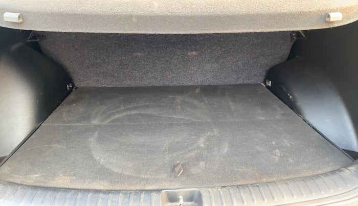 2020 KIA SELTOS HTK PLUS 1.5, Petrol, Manual, 56,259 km, Boot Inside