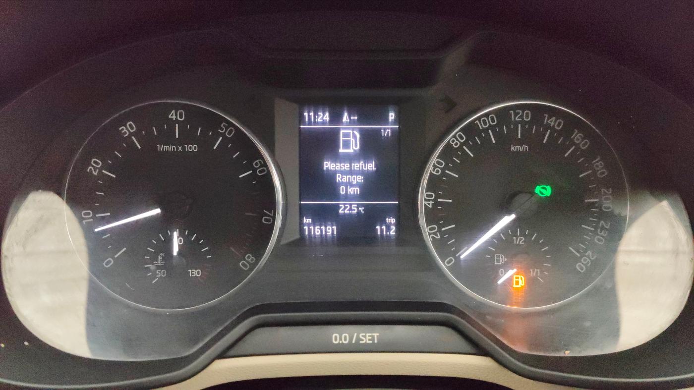 2017 Skoda Octavia STYLE PLUS AT 1.8 TSI, Petrol, Automatic, 1,16,191 km, Odometer Image
