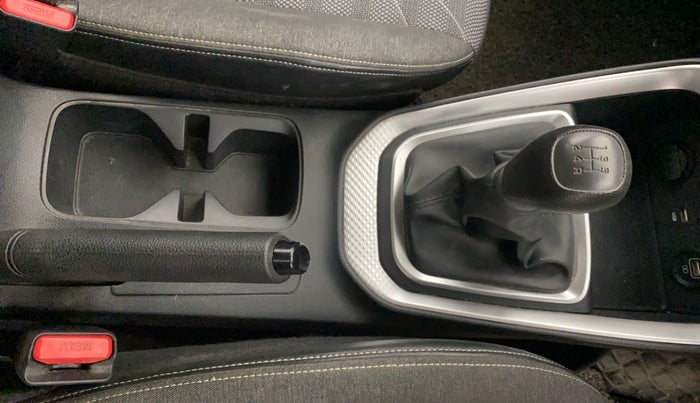 2022 KIA SONET HTK PLUS 1.2, Petrol, Manual, 12,080 km, Gear Lever