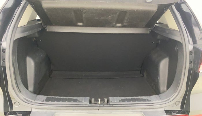 2022 KIA SONET HTK PLUS 1.2, Petrol, Manual, 12,080 km, Boot Inside