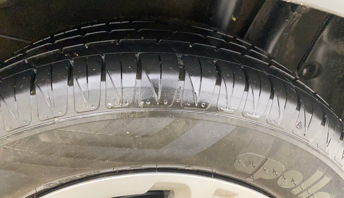 2022 KIA SONET HTK PLUS 1.2, Petrol, Manual, 12,080 km, Left Rear Tyre Tread