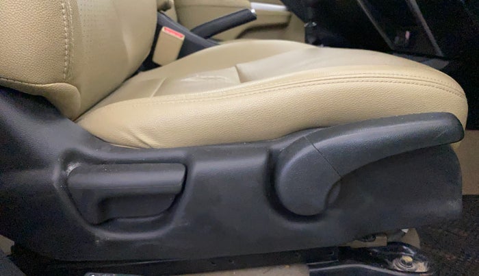 2016 Honda City 1.5L I-VTEC V MT, Petrol, Manual, 91,937 km, Driver Side Adjustment Panel