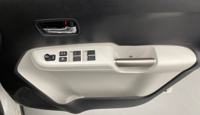 2017 Maruti IGNIS ZETA 1.2 K12 AMT, Petrol, Automatic, 17,362 km, Driver Side Door Panels Control