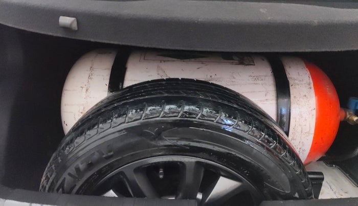 2020 Hyundai Elite i20 SPORTZ PLUS 1.2, CNG, Manual, 56,357 km, Spare Tyre