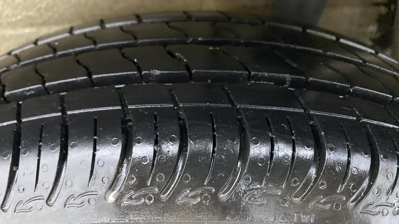 2021 Maruti S PRESSO VXI, Petrol, Manual, 11,000 km, Left Rear Tyre Tread