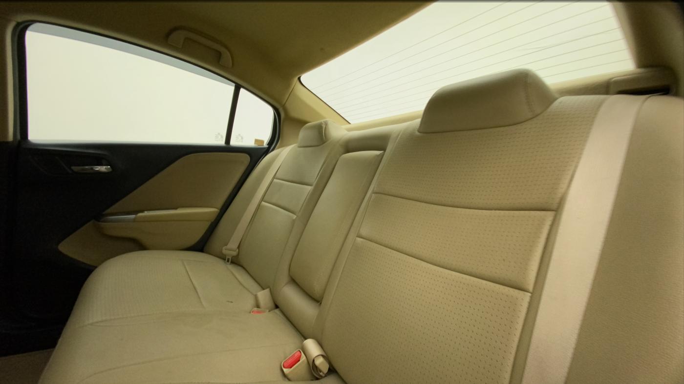 2015 Honda City 1.5L I-VTEC V MT, Petrol, Manual, 93,489 km, Right Side Rear Door Cabin