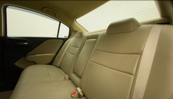 2015 Honda City 1.5L I-VTEC V MT, Petrol, Manual, 93,489 km, Right Side Rear Door Cabin
