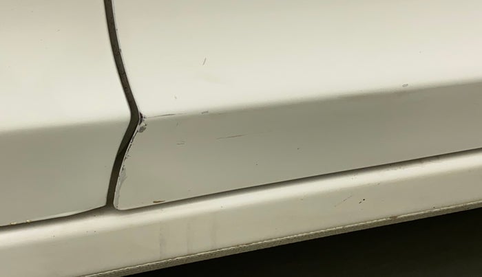 2015 Honda City 1.5L I-VTEC V MT, Petrol, Manual, 93,489 km, Driver-side door - Slightly rusted