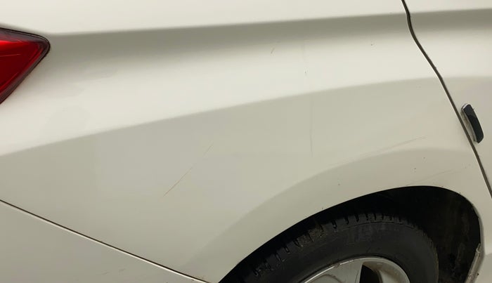 2015 Honda City 1.5L I-VTEC V MT, Petrol, Manual, 93,489 km, Right quarter panel - Minor scratches