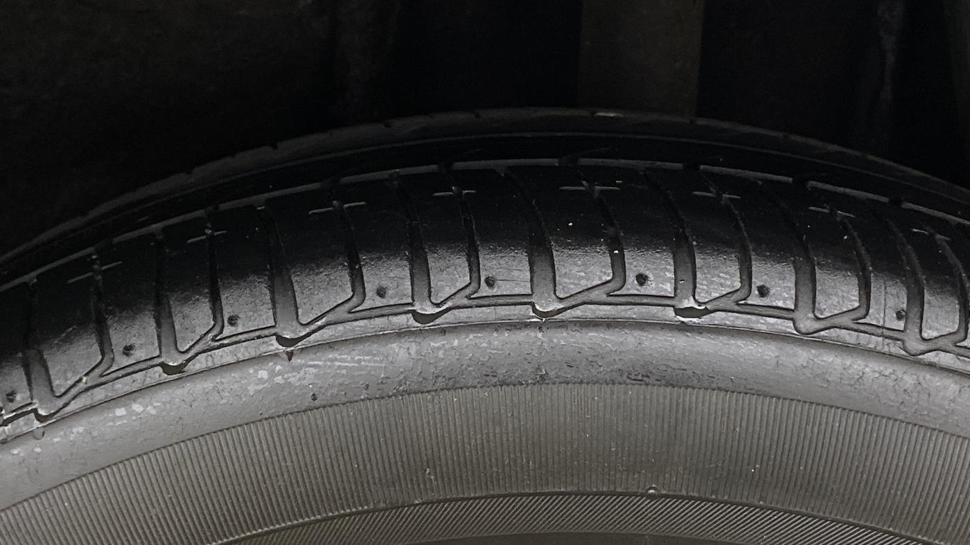2022 Tata Tiago XZ PLUS PETROL, Petrol, Manual, 39,262 km, Left Rear Tyre Tread