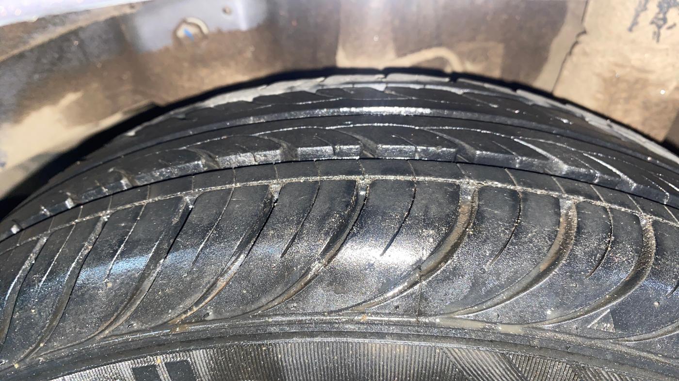 2018 Hyundai Eon MAGNA +, Petrol, Manual, 21,776 km, Left Rear Tyre Tread