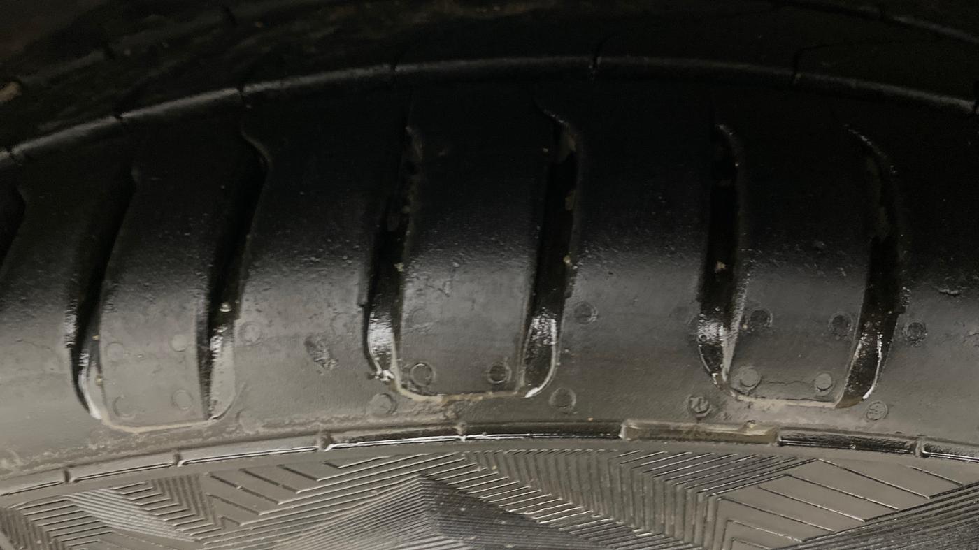 2015 Ford Fiesta TITANIUM DIESEL, Diesel, Manual, 58,007 km, Right Rear Tyre Tread