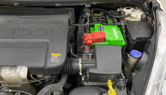 2015 Ford Fiesta TITANIUM DIESEL, Diesel, Manual, 58,007 km, Engine View - Left