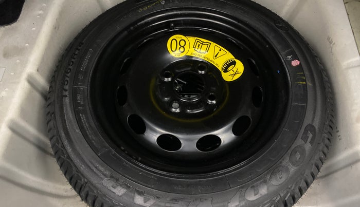 2015 Ford Fiesta TITANIUM DIESEL, Diesel, Manual, 58,007 km, Spare Tyre