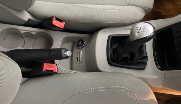 2015 Ford Fiesta TITANIUM DIESEL, Diesel, Manual, 58,007 km, Gear Lever