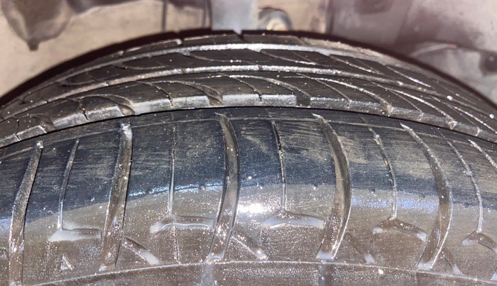 2023 Honda Amaze 1.2L I-VTEC VX, Petrol, Manual, 32,831 km, Right Front Tyre Tread