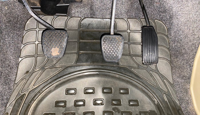 2015 Honda Amaze 1.2L I-VTEC S, Petrol, Manual, 64,965 km, Pedals