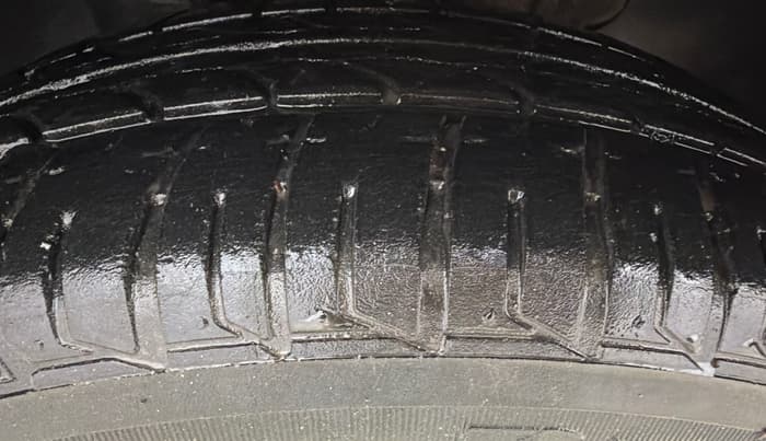 2017 Tata Tiago XZ PETROL, Petrol, Manual, 50,875 km, Left Front Tyre Tread