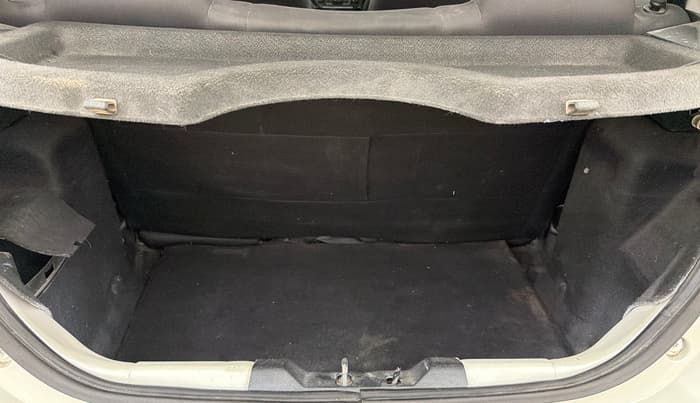 2017 Tata Tiago XZ PETROL, Petrol, Manual, 50,875 km, Boot Inside