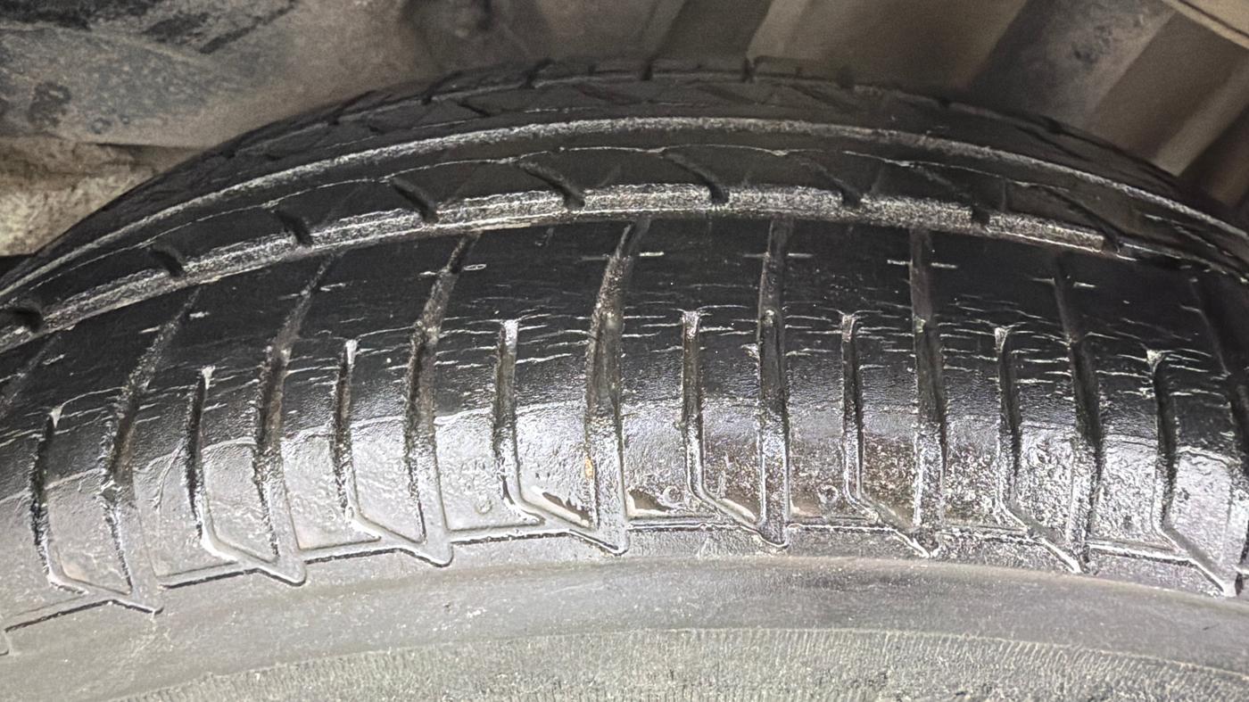 2017 Tata Tiago XZ PETROL, Petrol, Manual, 50,875 km, Left Rear Tyre Tread