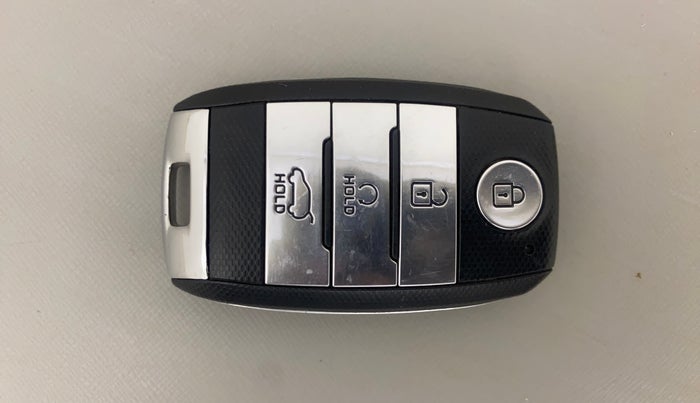 2023 KIA SONET HTX 1.0 DCT, Petrol, Automatic, 21,639 km, Key Close Up