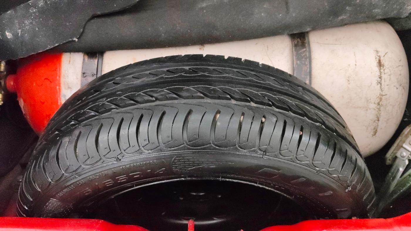 2019 Tata Tiago XZ PLUS PETROL, CNG, Manual, 79,805 km, Spare Tyre