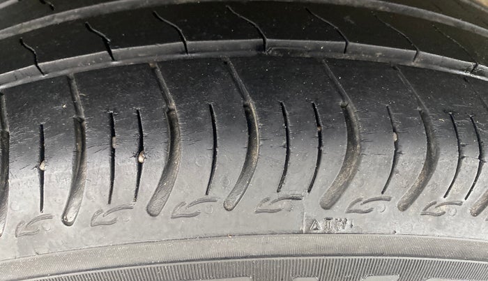 2022 Maruti S PRESSO VXI PLUS (O) AMT, Petrol, Automatic, 40,801 km, Right Rear Tyre Tread