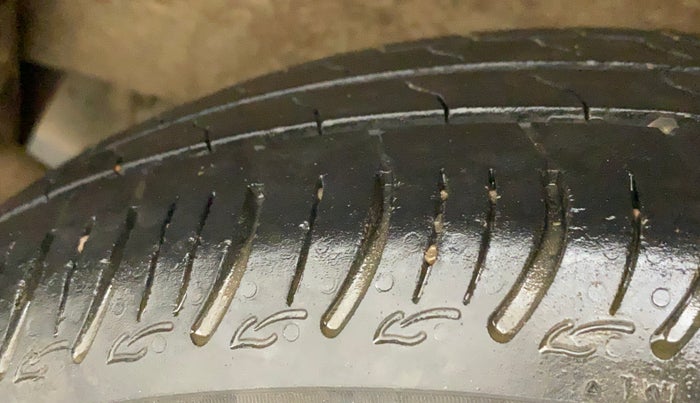 2019 Maruti S PRESSO VXI AMT, Petrol, Automatic, 75,471 km, Left Rear Tyre Tread