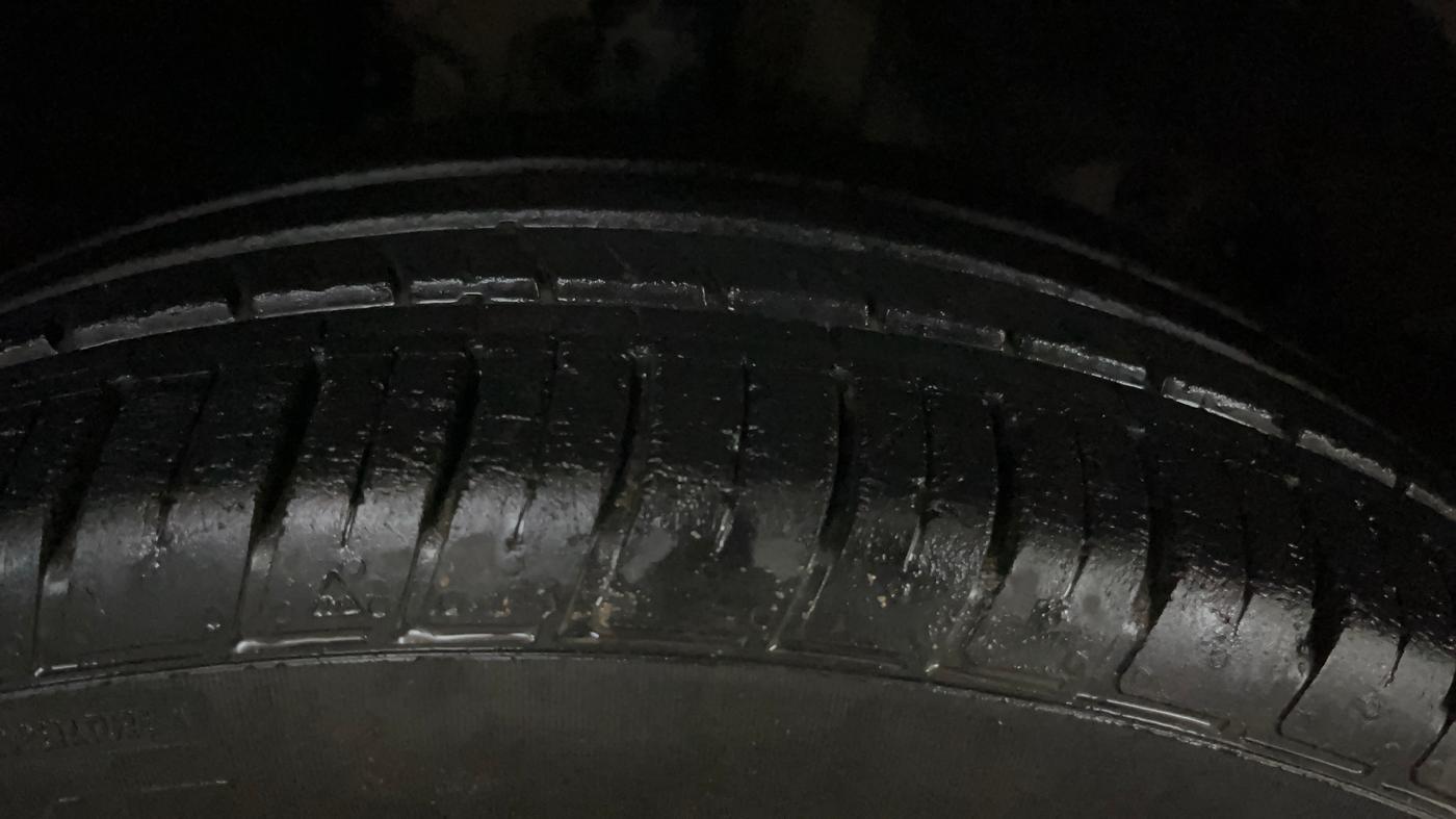 2021 Nissan Kicks XV 1.5, Petrol, Manual, 22,591 km, Right Front Tyre Tread