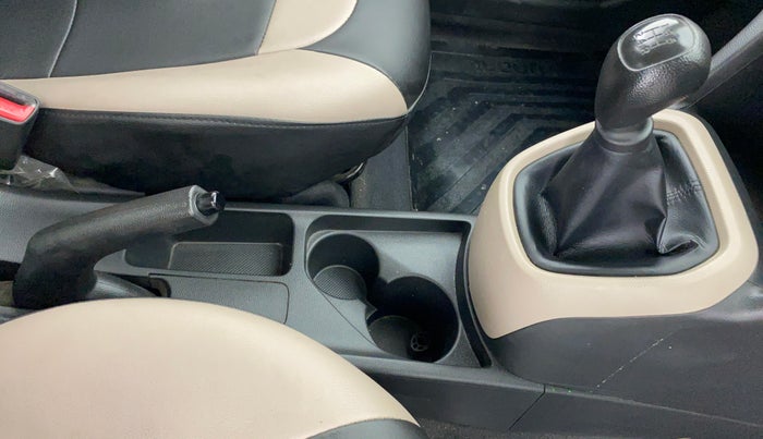 2020 Hyundai Grand i10 MAGNA 1.2 VTVT, Petrol, Manual, 6,634 km, Gear Lever