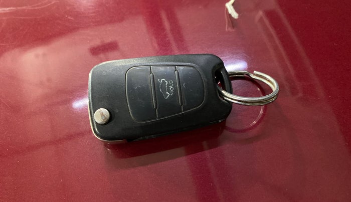 2014 Hyundai i10 SPORTZ 1.1, Petrol, Manual, 14,923 km, Key Close Up