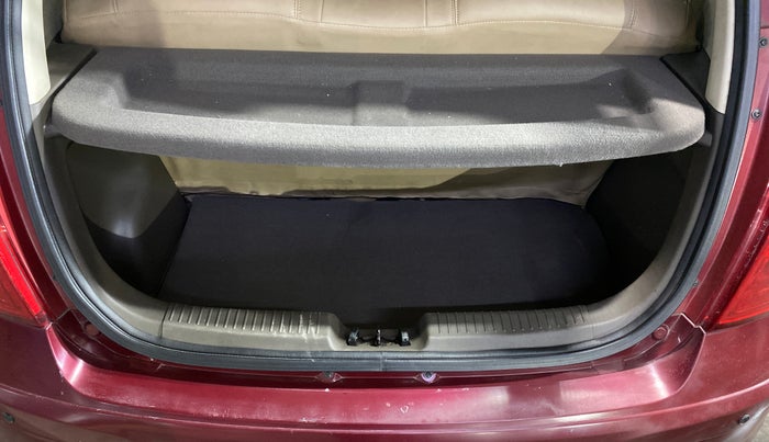 2014 Hyundai i10 SPORTZ 1.1, Petrol, Manual, 14,923 km, Boot Inside