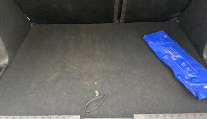 2019 Maruti Vitara Brezza ZDI, Diesel, Manual, 28,339 km, Boot Inside