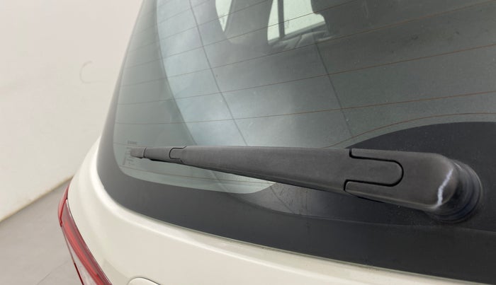 2017 Maruti S Cross ZETA 1.3, Diesel, Manual, 76,489 km, Rear Wiper
