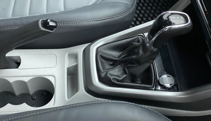 2022 Skoda KUSHAQ AMBITION 1.0 TSI AT, Petrol, Automatic, 3,569 km, Gear Lever