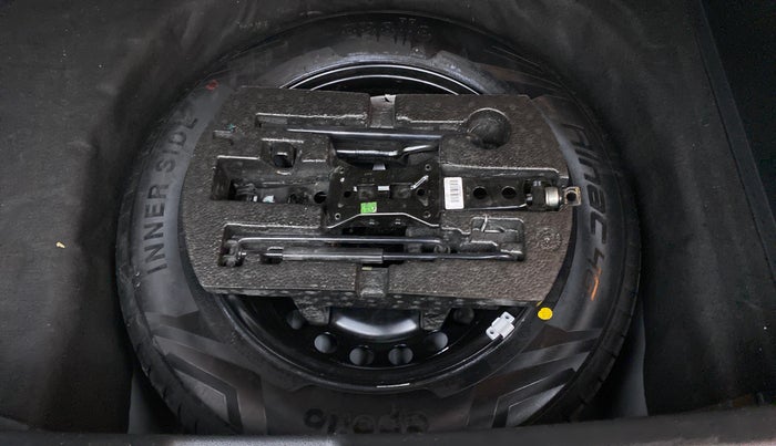 2022 Skoda KUSHAQ AMBITION 1.0 TSI AT, Petrol, Automatic, 3,569 km, Spare Tyre