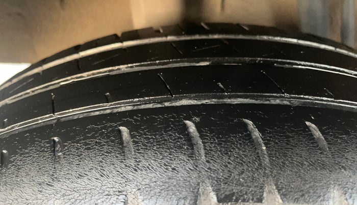 2022 Renault Kwid CLIMBER MT 1.0, Petrol, Manual, 48,172 km, Right Rear Tyre Tread