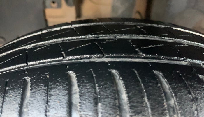 2022 Renault Kwid CLIMBER MT 1.0, Petrol, Manual, 48,172 km, Left Front Tyre Tread