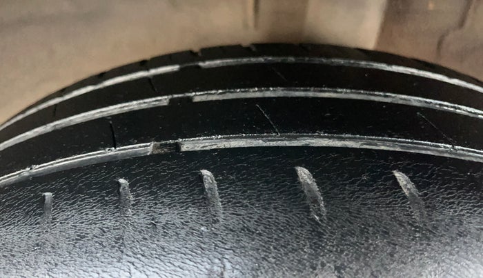 2022 Renault Kwid CLIMBER MT 1.0, Petrol, Manual, 48,172 km, Left Rear Tyre Tread