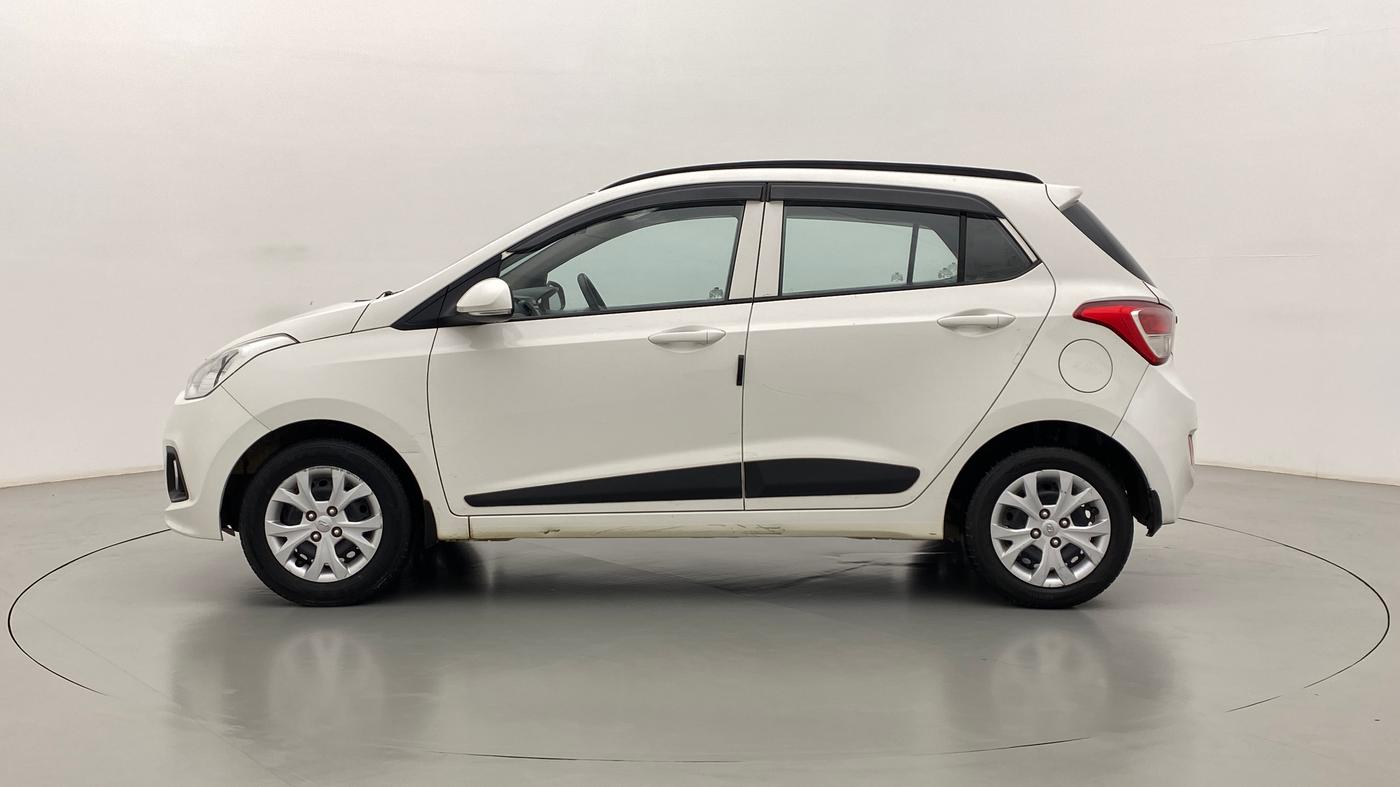 2015 Hyundai Grand i10 SPORTZ 1.2 KAPPA VTVT, Petrol, Manual, 64,053 km, Left Side