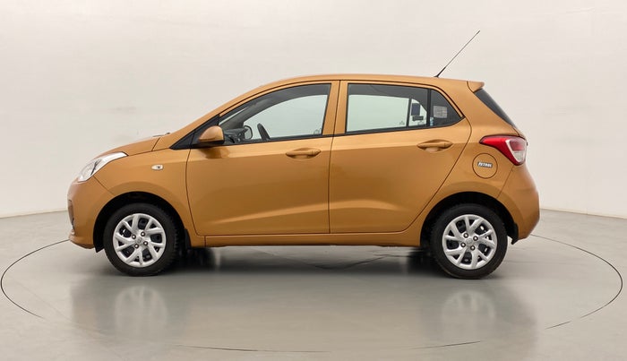 2017 Hyundai Grand i10 MAGNA 1.2 KAPPA VTVT, Petrol, Manual, 26,312 km, Left Side