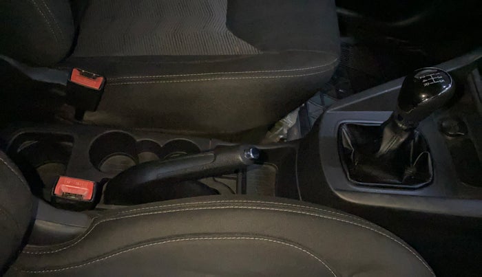 2017 Ford New Figo TITANIUM1.5 DIESEL, Diesel, Manual, 69,729 km, Gear Lever