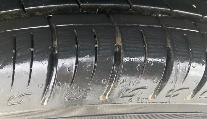 2017 Ford Ecosport TITANIUM 1.5L PETROL AT, Petrol, Automatic, 71,499 km, Right Rear Tyre Tread